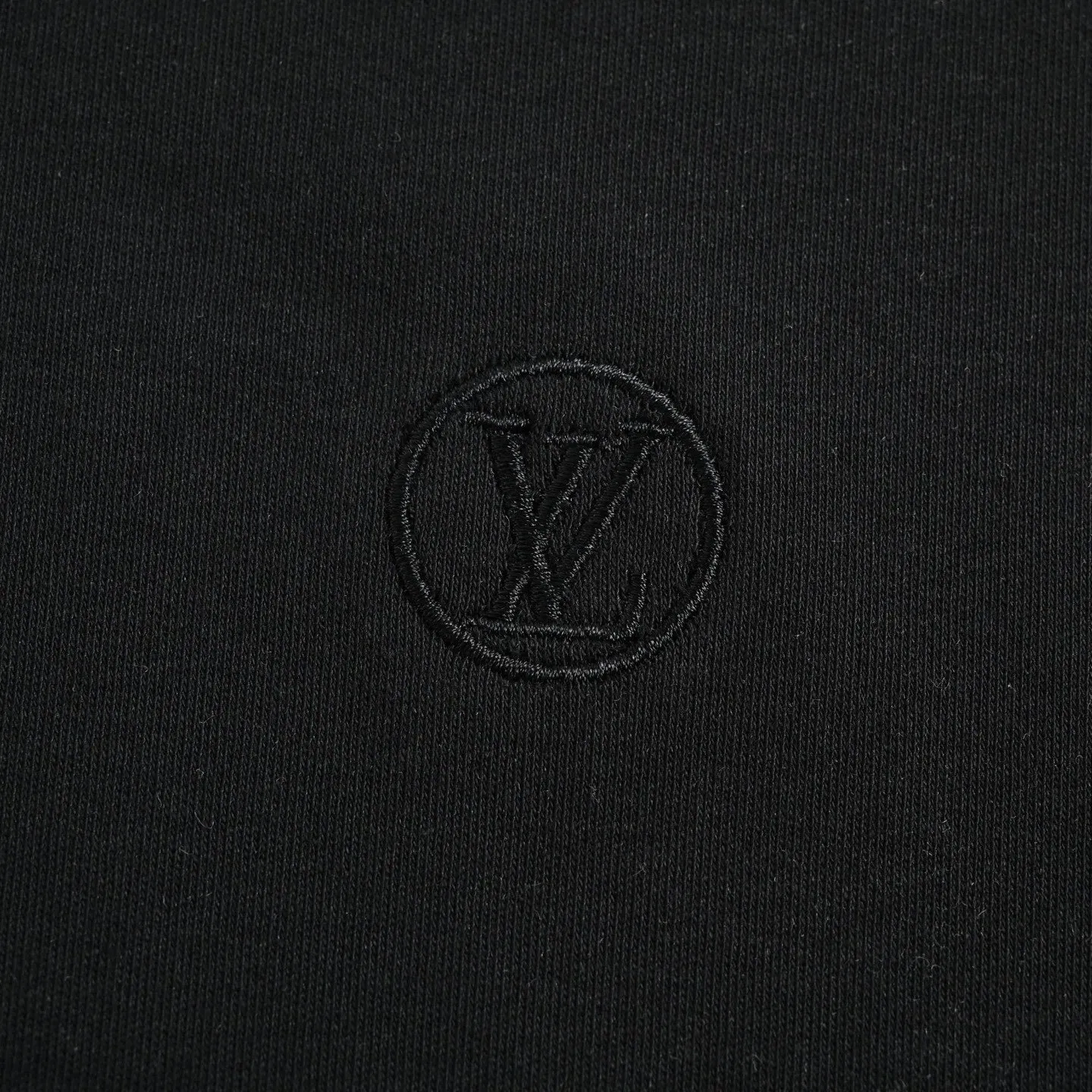 Louis Vuitton/ Classic